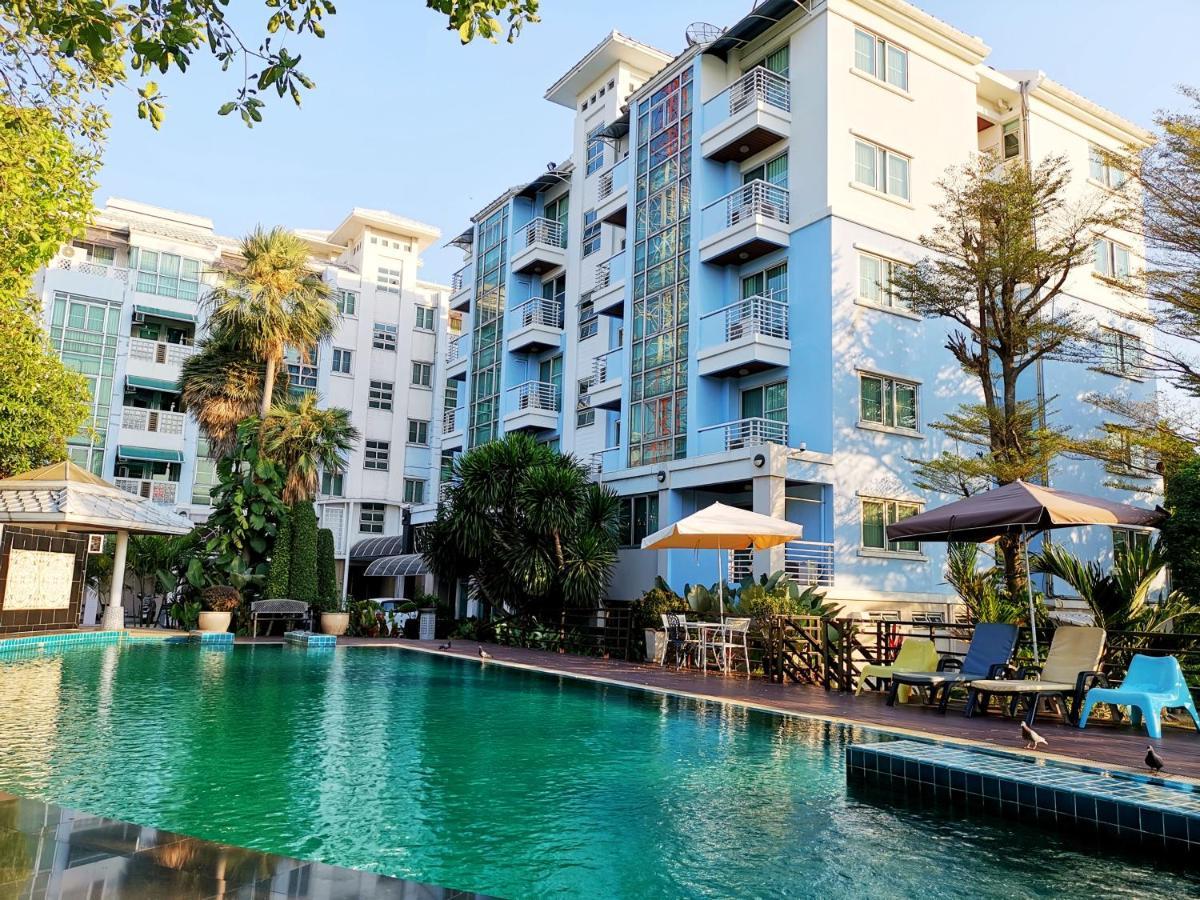 Bellevue Boutique Bangkok Apartment Exterior photo