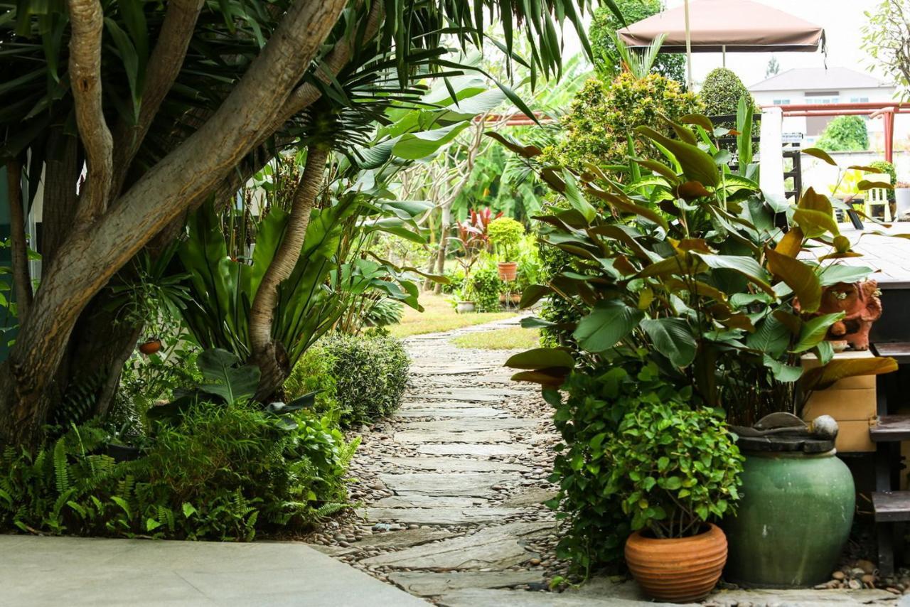 Bellevue Boutique Bangkok Apartment Exterior photo